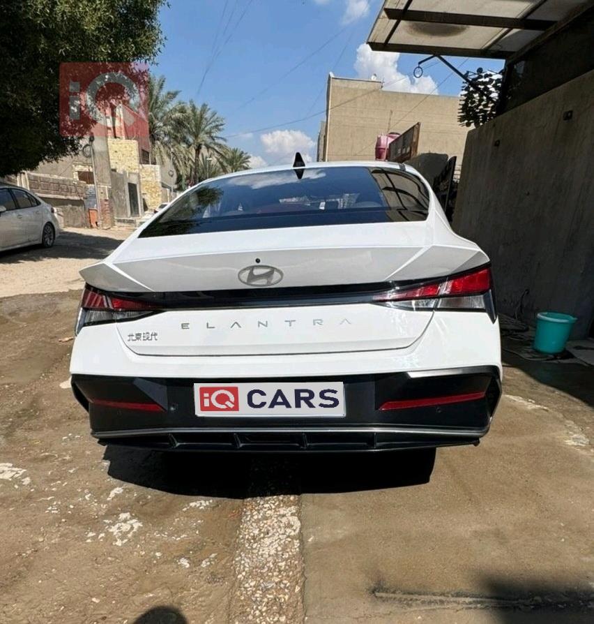 هيونداي النترا